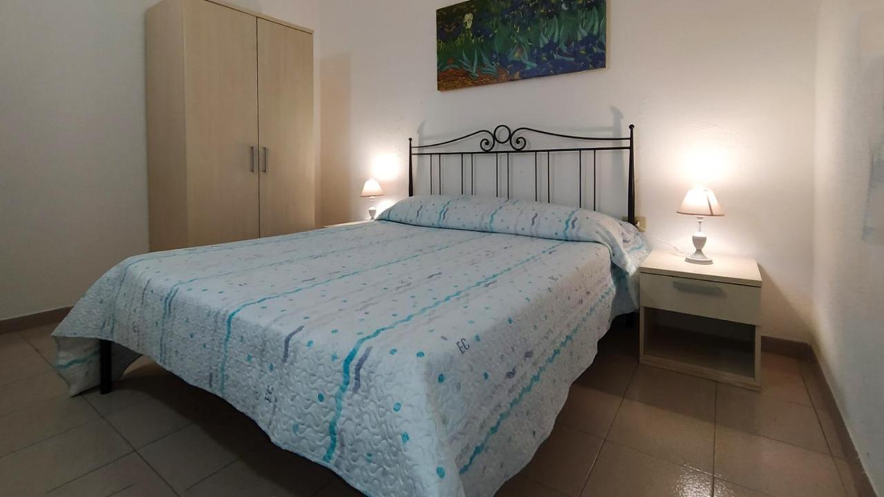 Centro Residenziale Le Canne San Teodoro  Exterior foto