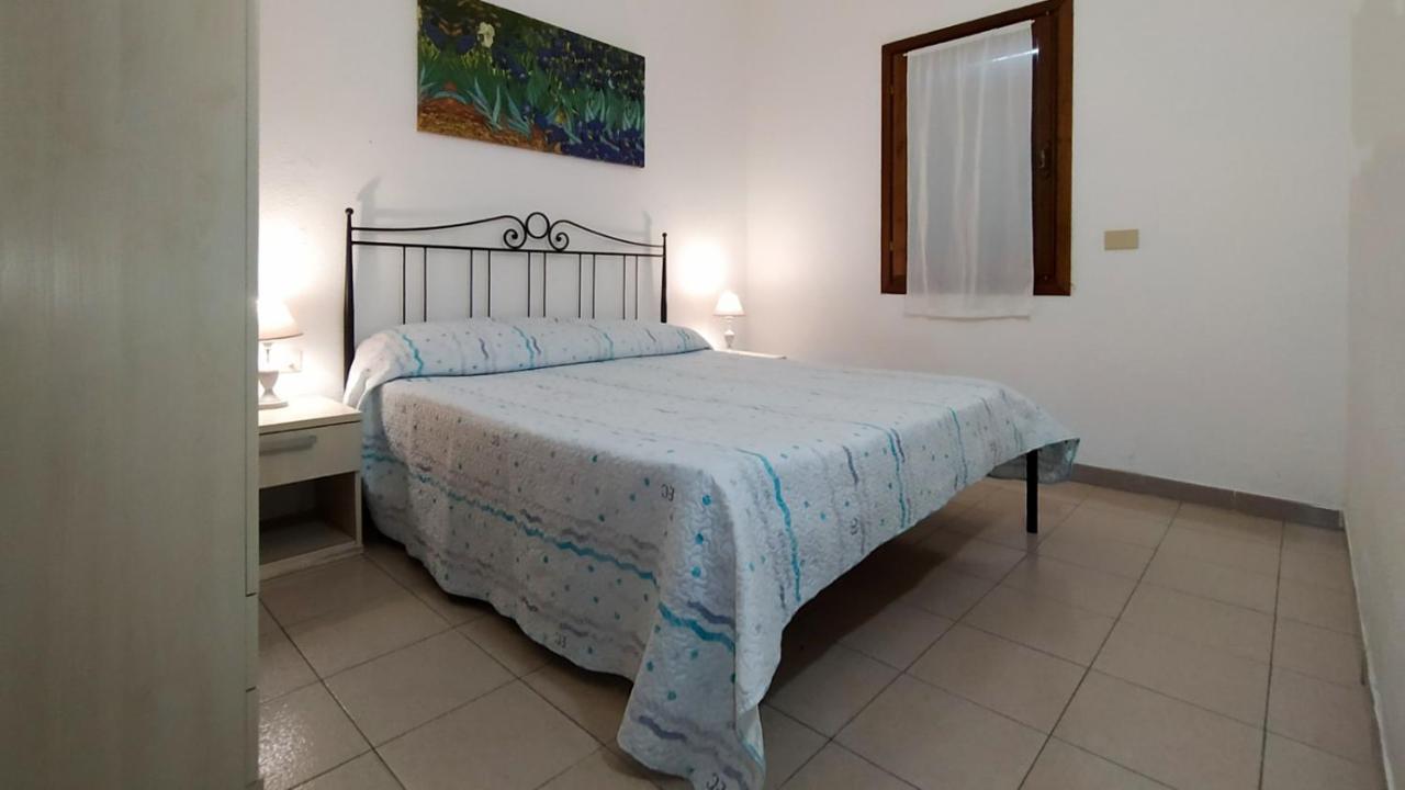 Centro Residenziale Le Canne San Teodoro  Exterior foto