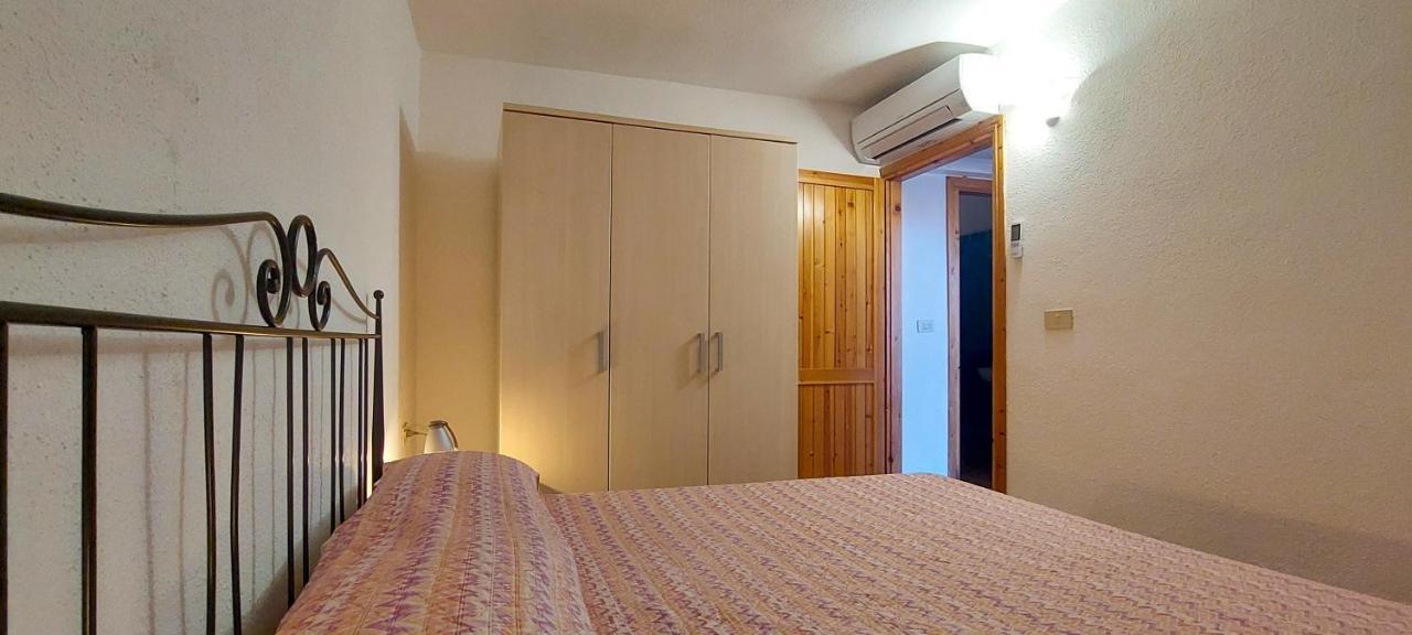 Centro Residenziale Le Canne San Teodoro  Exterior foto