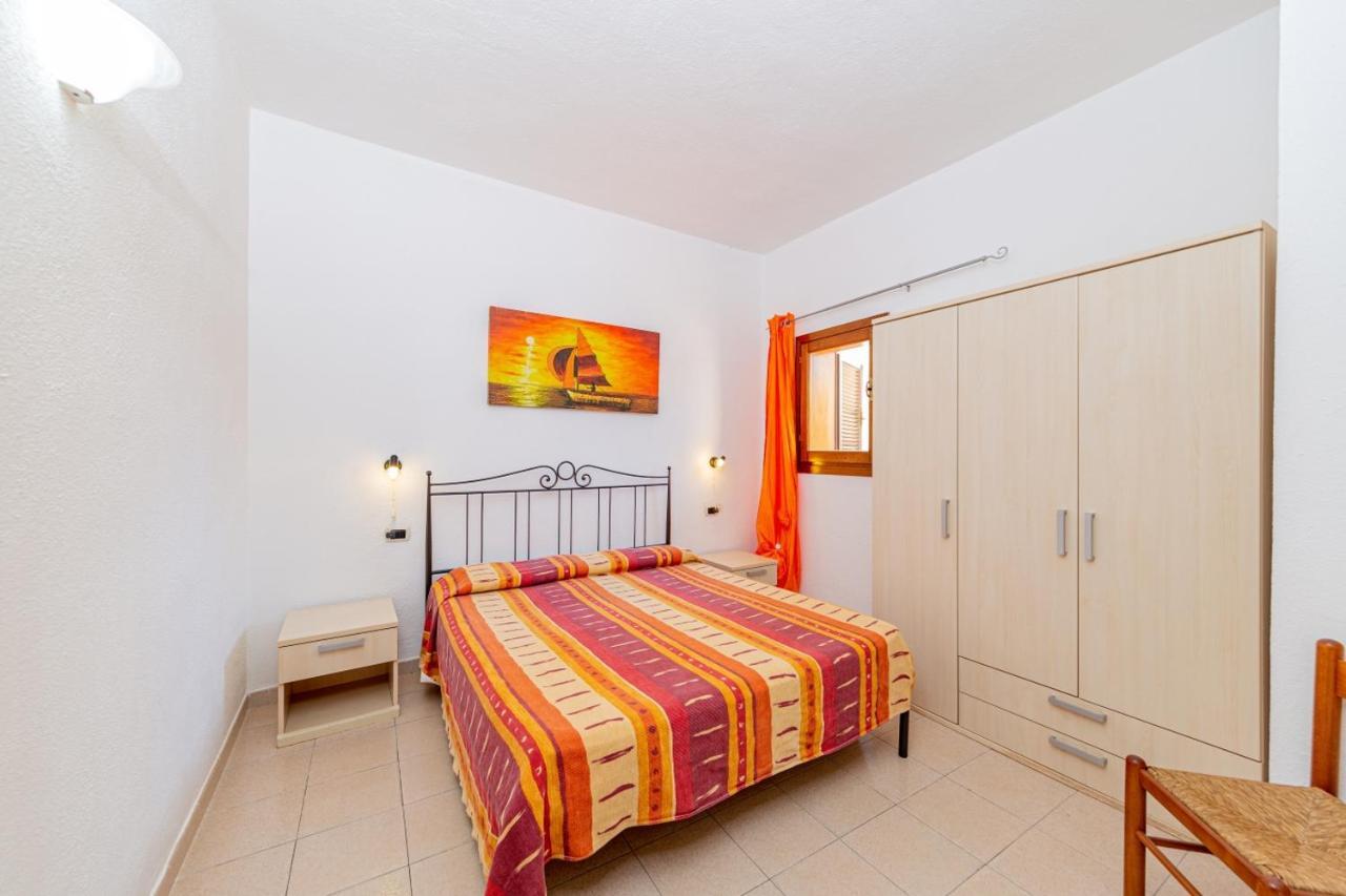 Centro Residenziale Le Canne San Teodoro  Exterior foto